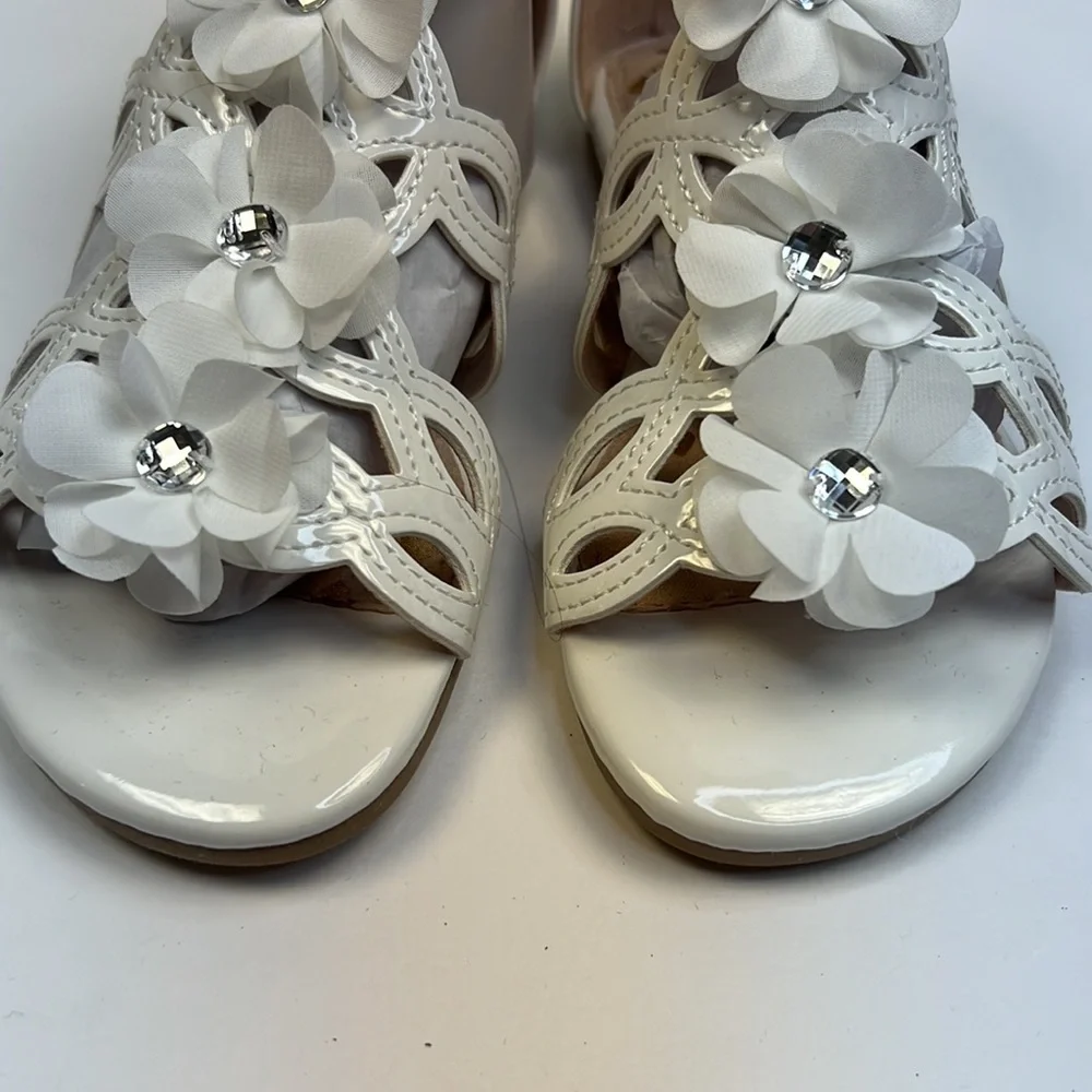 SO white sandals size 13. New with tags